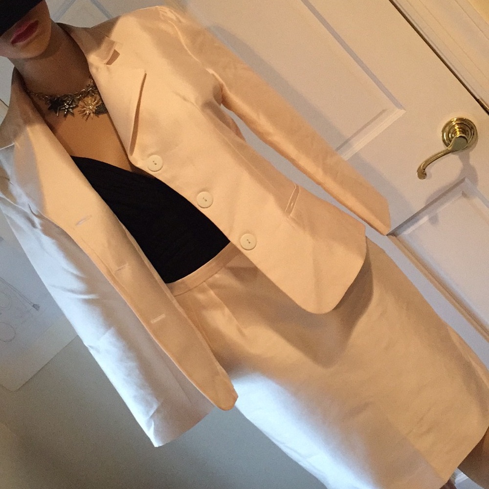 Silk and wool suit! Elegant!